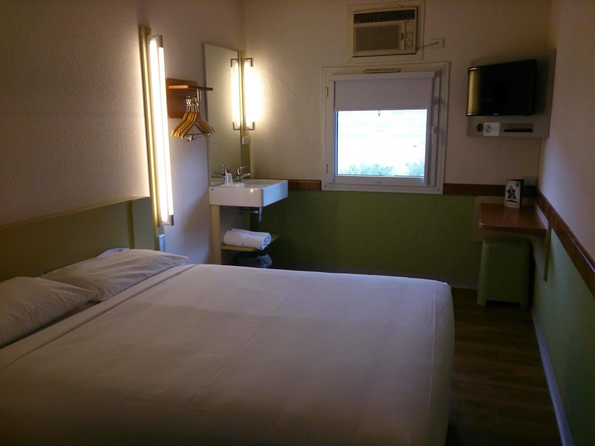 Ibis Budget - ダンデノン エクステリア 写真